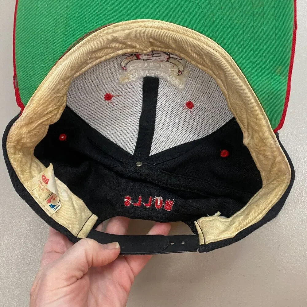 Chicago Bulls Hat‎ Snap Back Wool Blend Black Red Embroidered NBA VINTAGE AJD